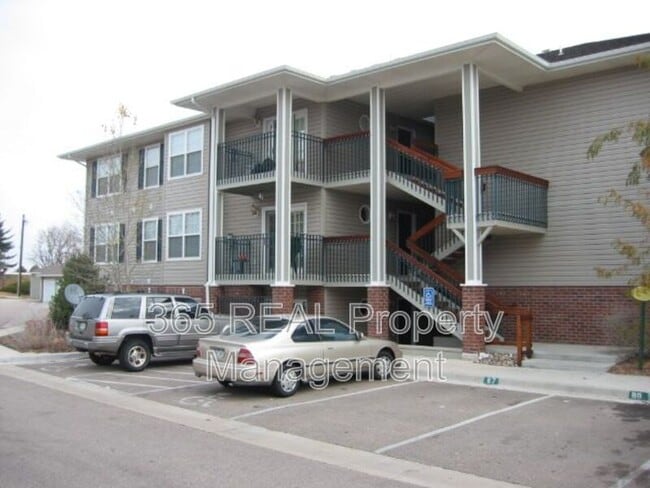 Building Photo - 2551 W 24th St Unit B1