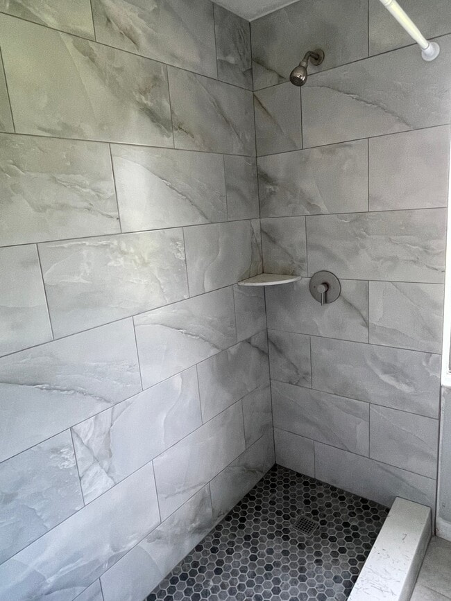 Photo - 1294 Drill Ave NE