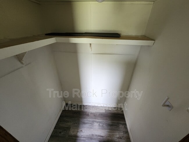 Photo - 511 10th St