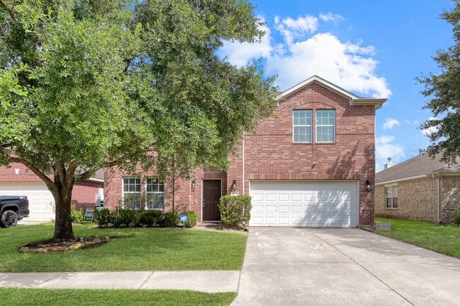 30327 Deleon Fields Dr