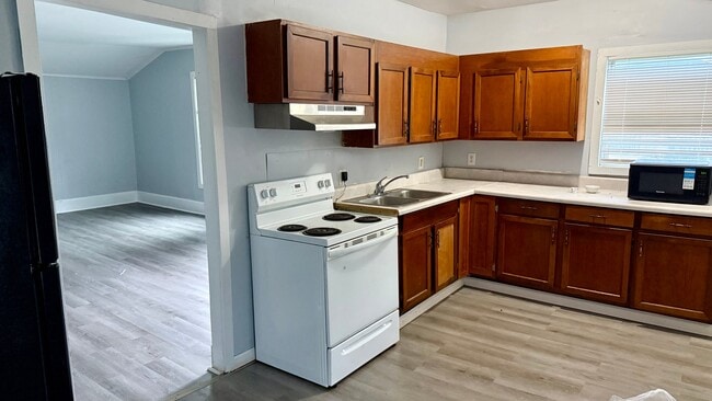 Photo - 1605 Easterling Dr