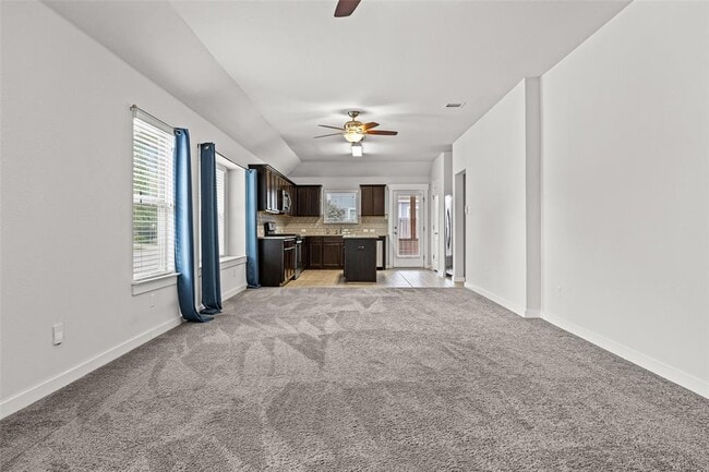 Photo - 5800 Marostica Ln