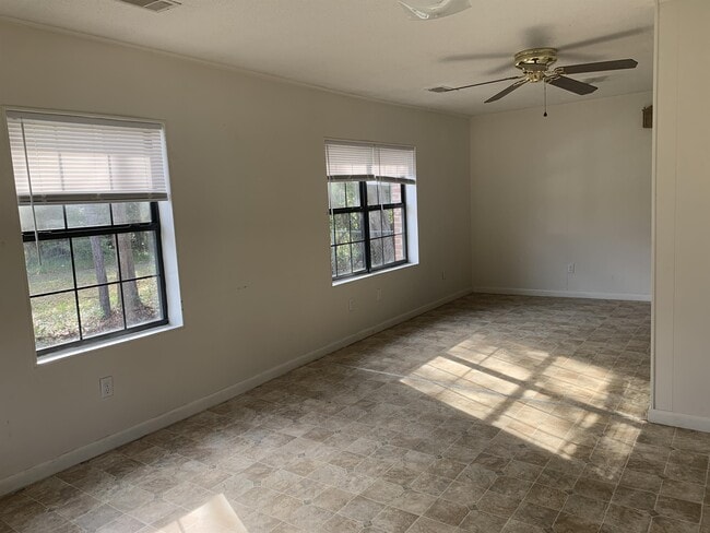 Photo - 110-P110 Edelle Osgood Ave