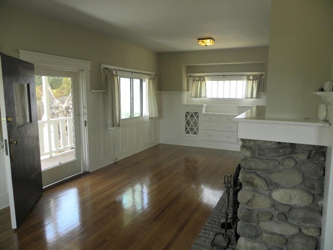 Photo - 324 Vista Pl