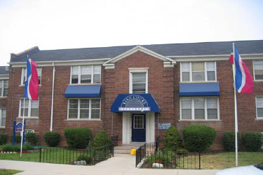 Ryan Court Apartments - Ryan Court Apartments