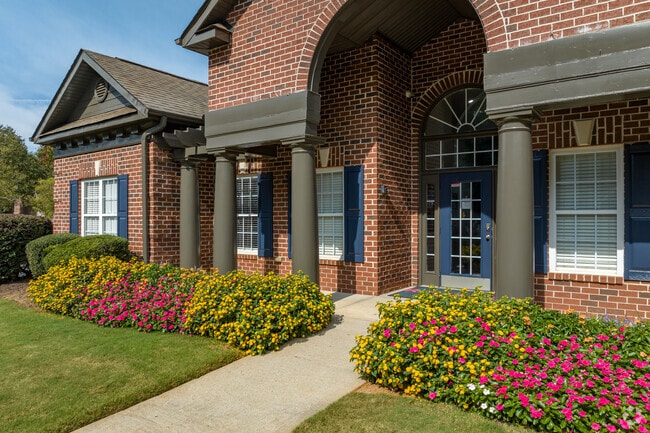 Leasing Center