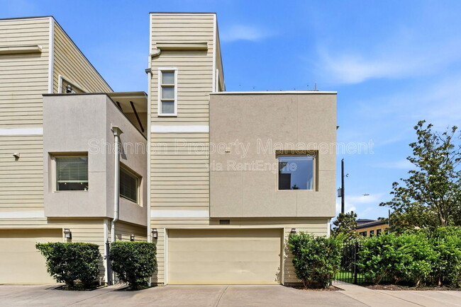 Building Photo - 1512 Crockett St Unit A