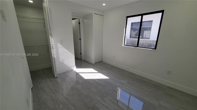 Photo - 40 SW 34th Ave Unit A