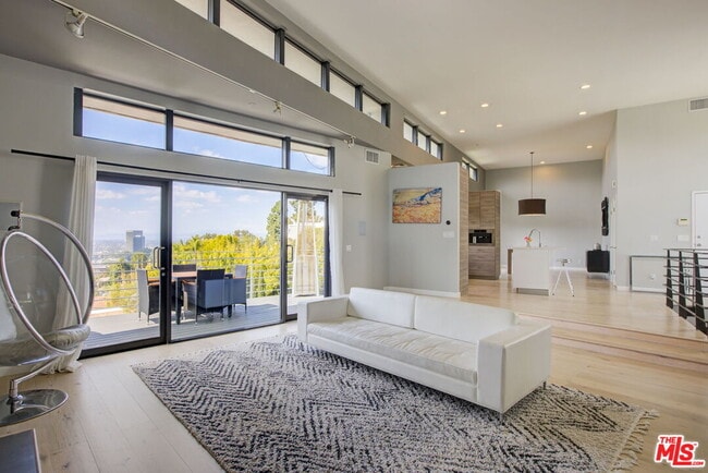 Photo - 3223 Tareco Dr