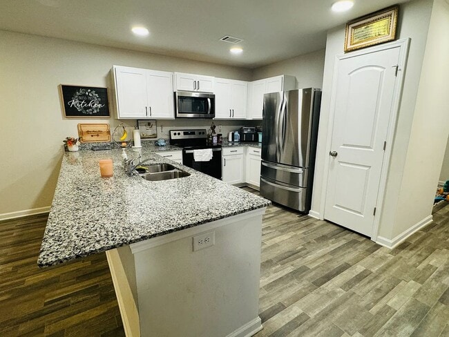 Photo - 126 Evonshire Blvd