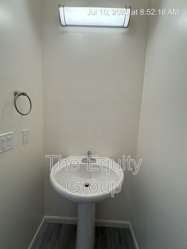 Photo - 725 S Pinkham St Unit #101