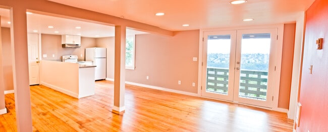 Photo - 2119 11th Ave W Unit 2117
