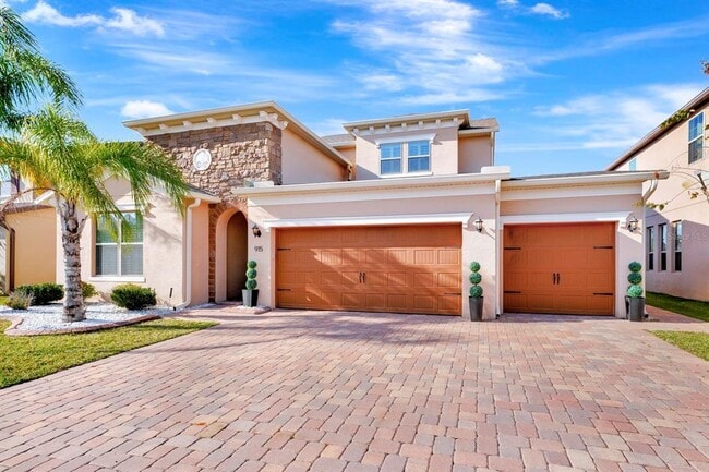 Photo - 915 Fountain Coin Loop