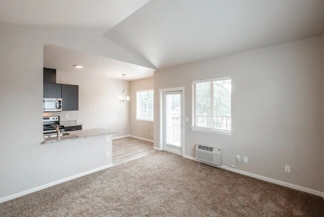 Photo - Hazel Hollow Unidad 145-308