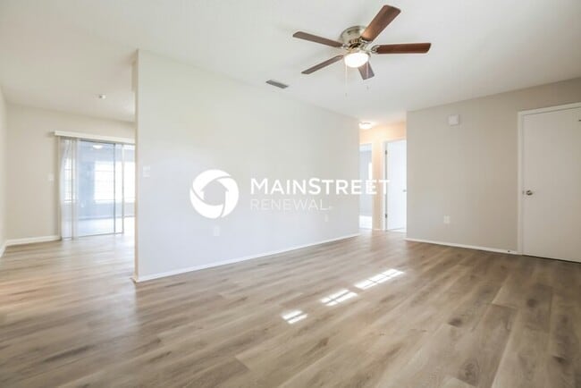 Photo - 3 Bedroom Pet-Friendly Home in VENICE, FL with Main Street Renewal