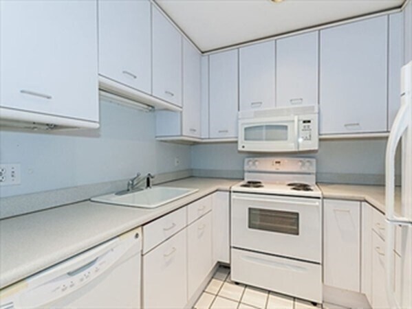 Photo - 416 Marlborough St Unit 505