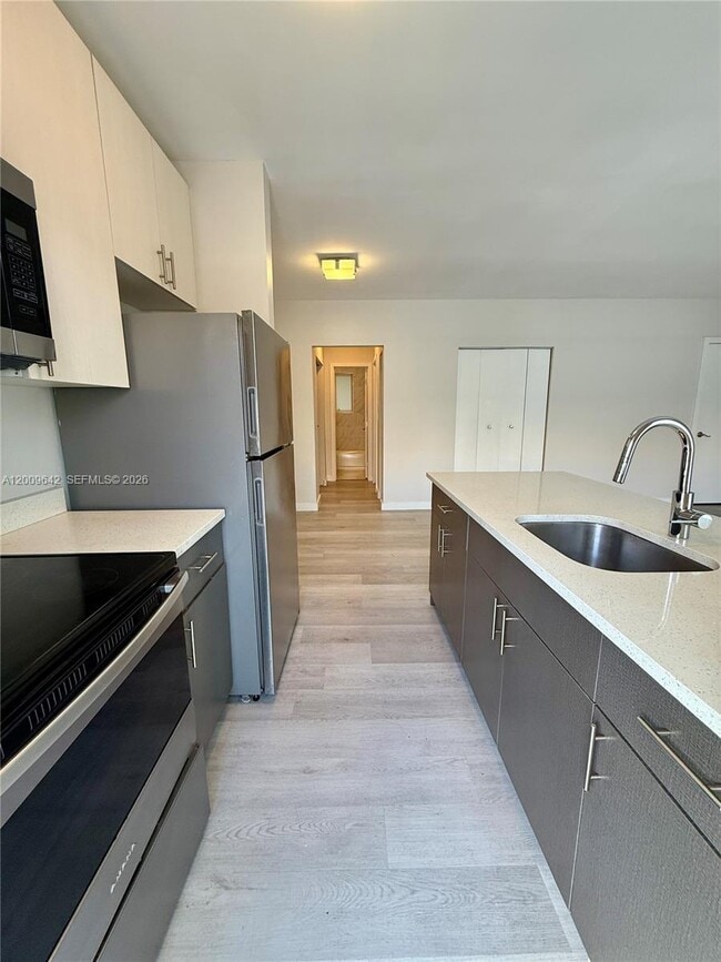 Photo - 1525 Michigan Ave Unit 8