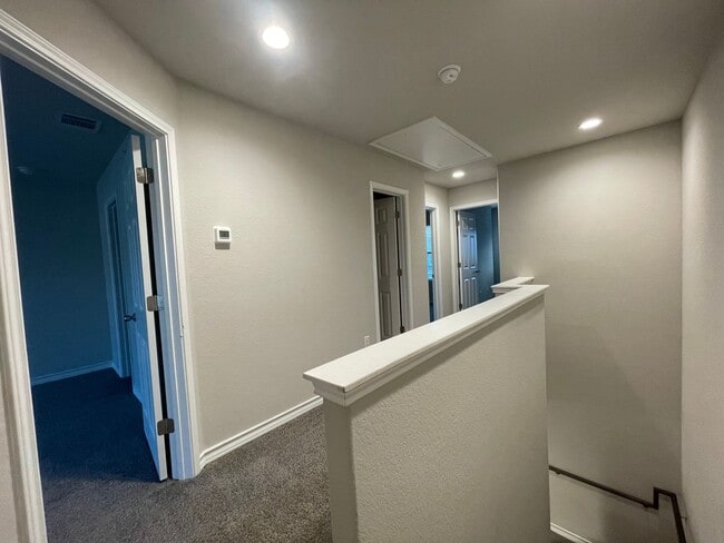 Photo - Town home for rent