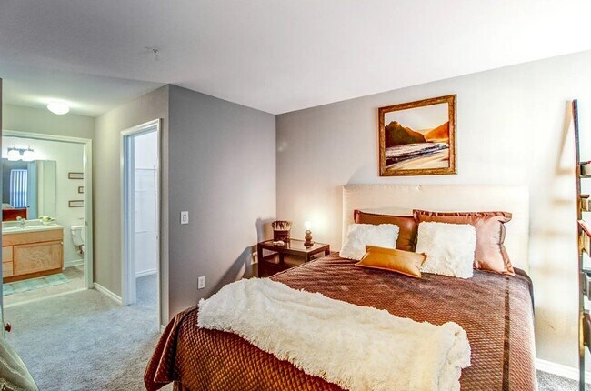 Photo - Stratford Place at Brownstown