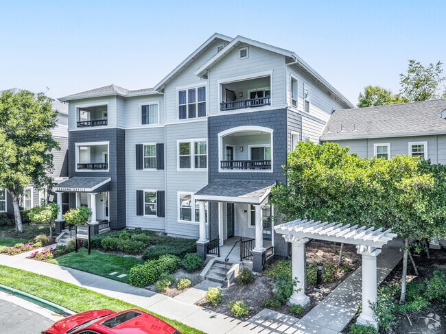 Exterior - Kensington Apartments