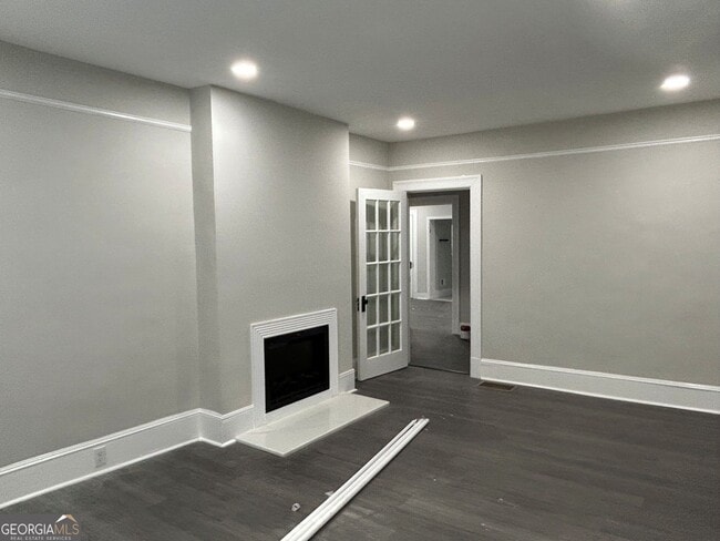 920 Wesleyan Dr
