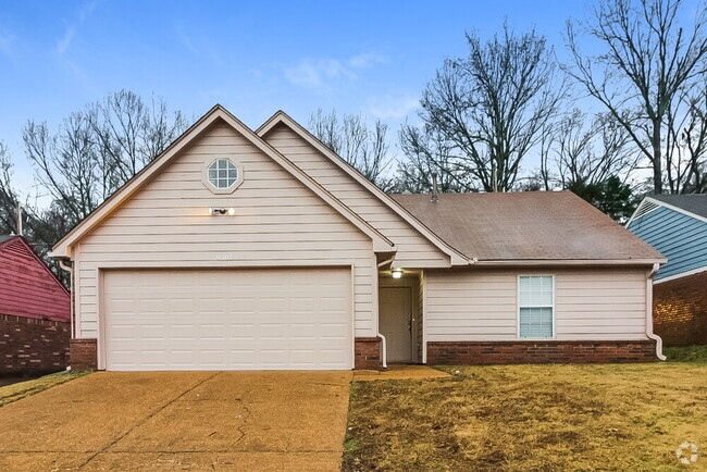 Building Photo - 9301 Charly Hill Ln Rental