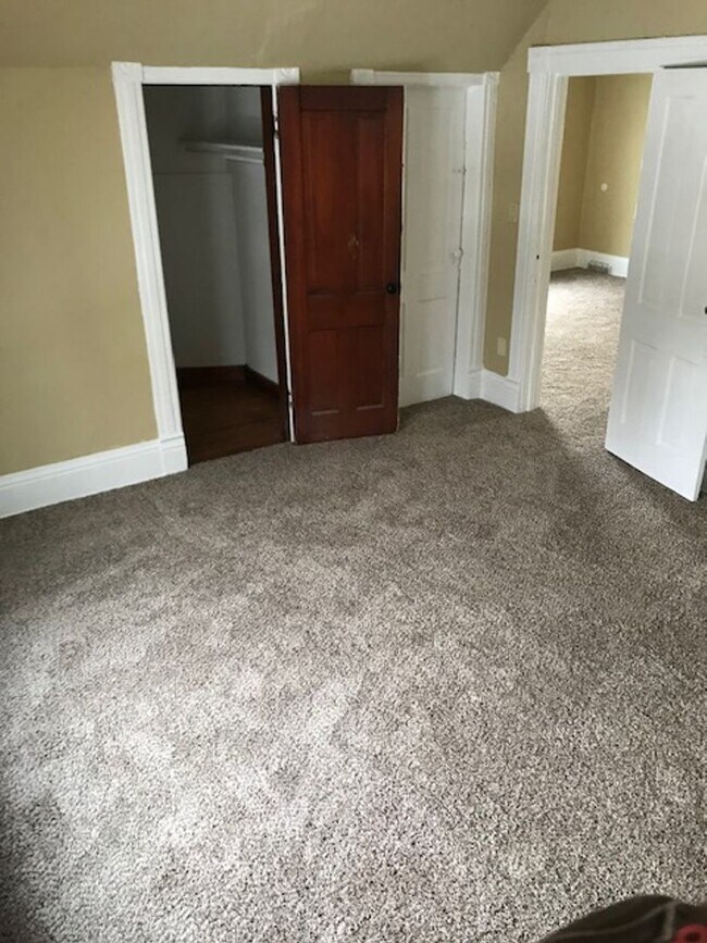 1527 Washington Ave SE Unit WH - 1527 Wash