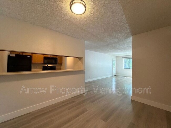 Photo - 2344 N 44th St Unit 19