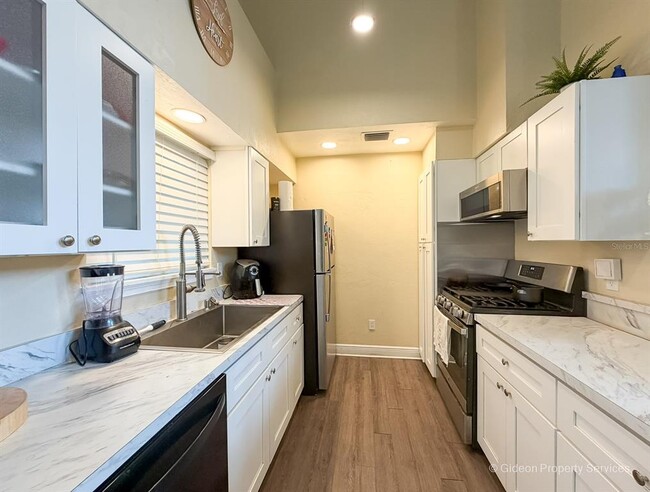 Photo - 2929 NW 43rd Ave