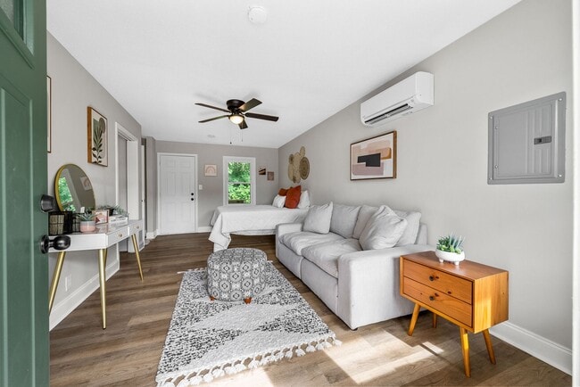 Photo - 515 9th St