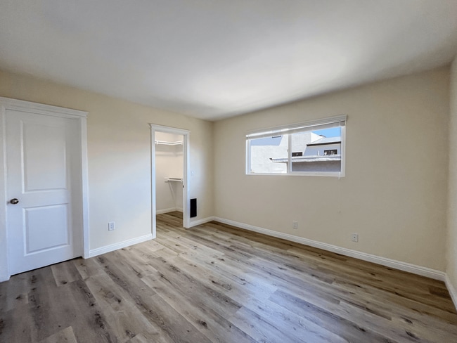 Photo - 311 W Palm Ave