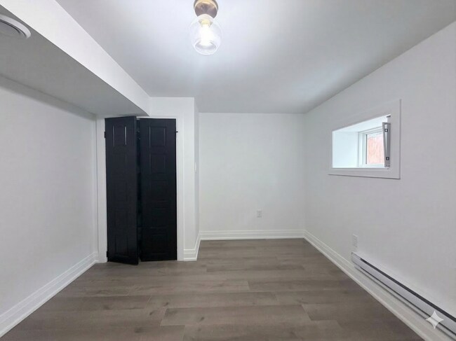 Photo - 184 Ottawa- Basement Unit Basement