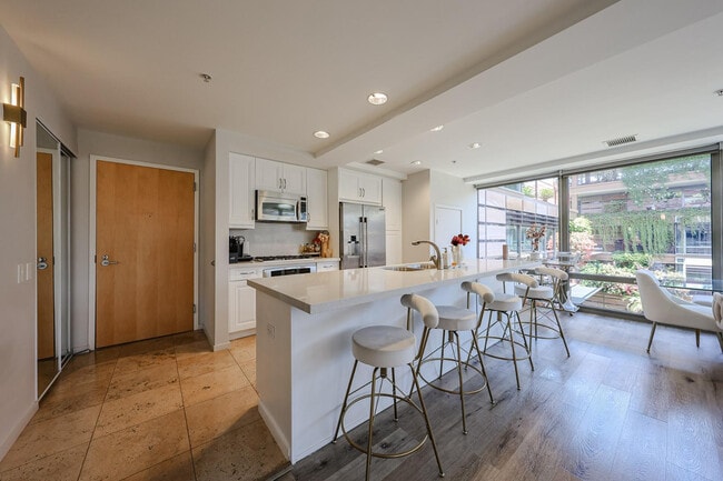 Photo - 7137 E Rancho Vista Dr Unit 5005