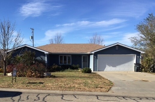 3 bedrom 2 bathroom in Ogden, KS, only blo... - 3 bedrom 2 bathroom in Ogden, KS, only blo... House