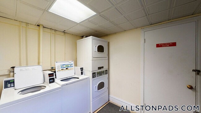 Photo - 15 Glenville Ave Unit B6