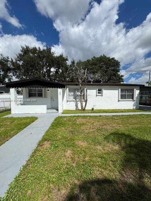 Photo - 821 Curtiss Dr
