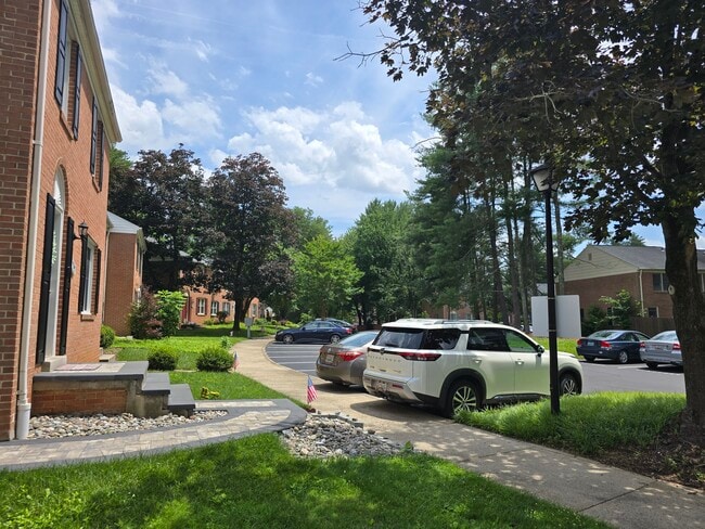 Photo - 9321 Bentridge Ave