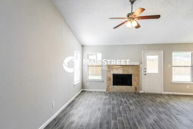 Photo - 3 Bedroom Pet-Friendly Home in ARLINGTON, ...