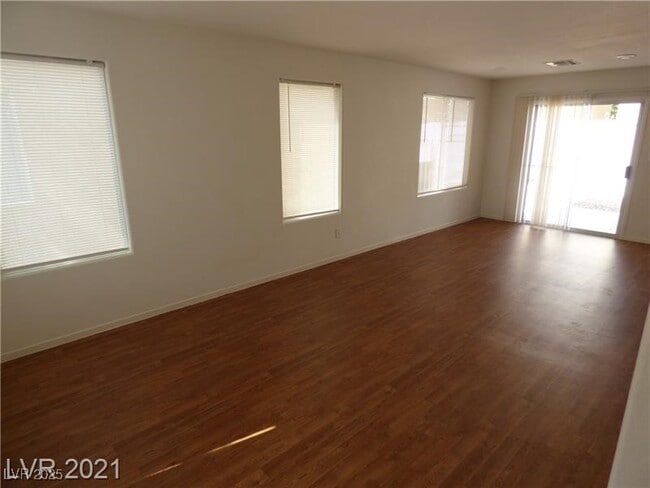 Photo - 6082 Las Nubes Dr