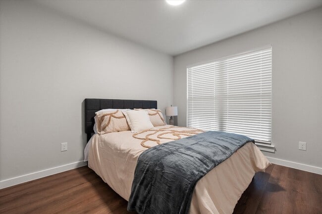 Photo - 2130 Kokomo Ave