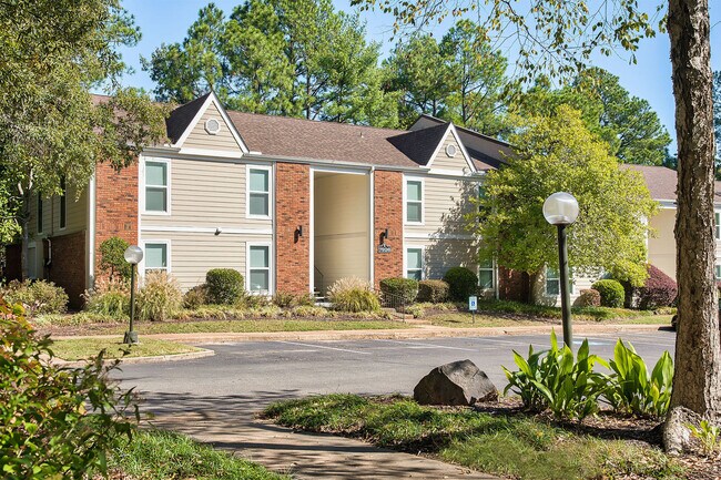 Farmington Gates