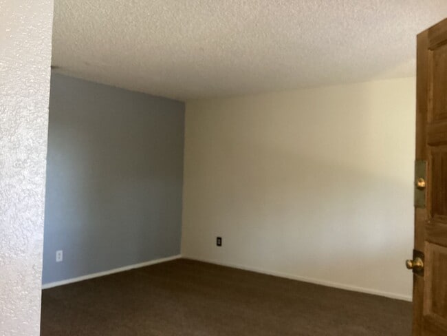 Photo - 563 W Alamos Ave Unit A