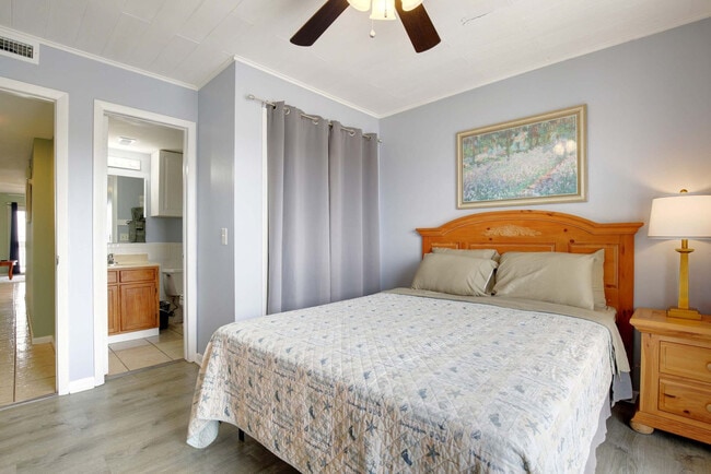 Photo - 608 Carolina Beach Ave S Unidad ID1302656P