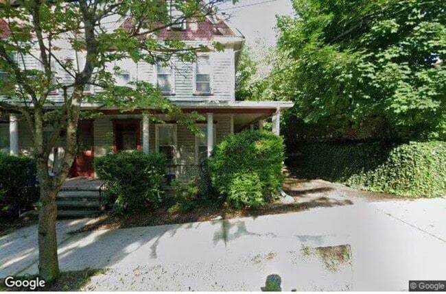 Building Photo - 113 N 6th St