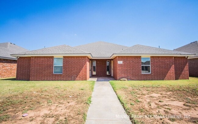 Photo - 906 N Belmont Ave