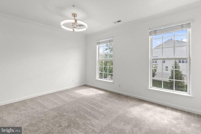 Photo - 45490 Whistling Terrace Unidad 301