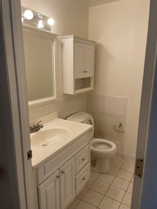 Photo - 11566 Framingham Dr House