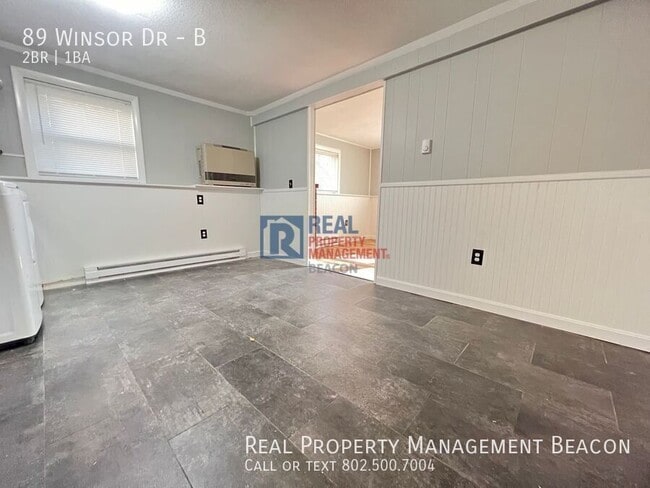 Photo - 89 Winsor Dr Unit B