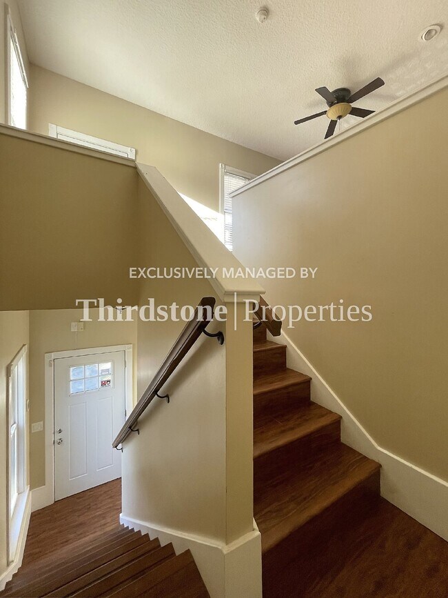 Photo - 2252 Park St