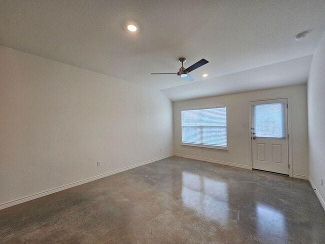 Photo - 1227 Concord Dr Unit 1227 Concord Drive -  B